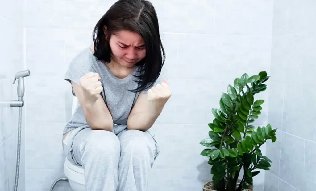 Lékařský trik pro líná střeva: Proč ráno pít tento slaný citronový nápoj