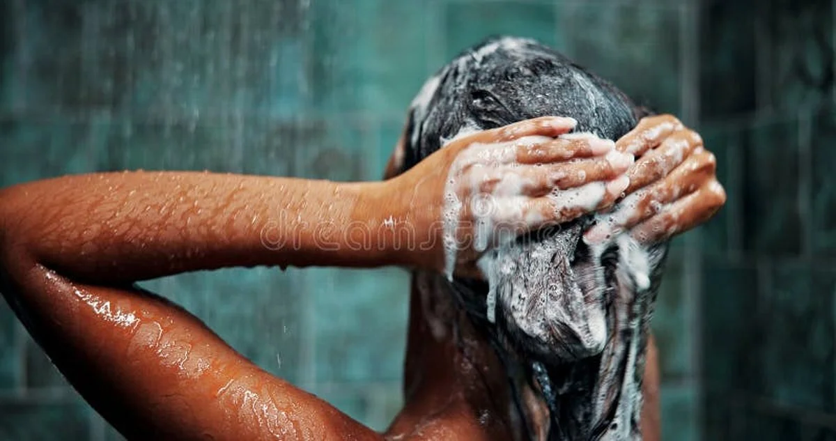 Proč experti na spánek sprchují těsně před spaním: Jde o skrytý signál pro mozek - image 2