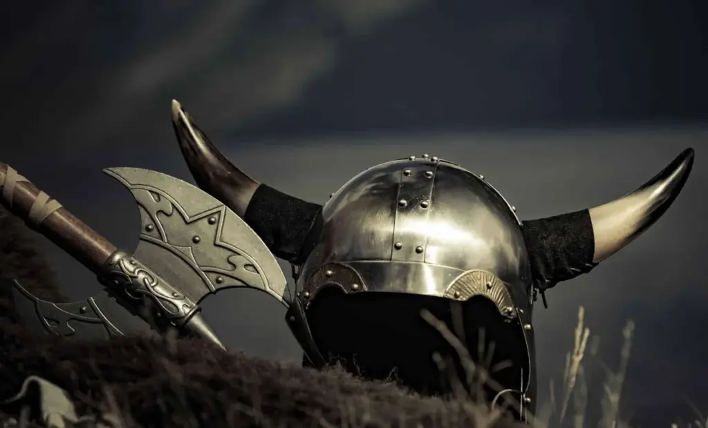 Proč se farmář bál postavit silnici: Pod podlahou starého domku ležel vikingský poklad