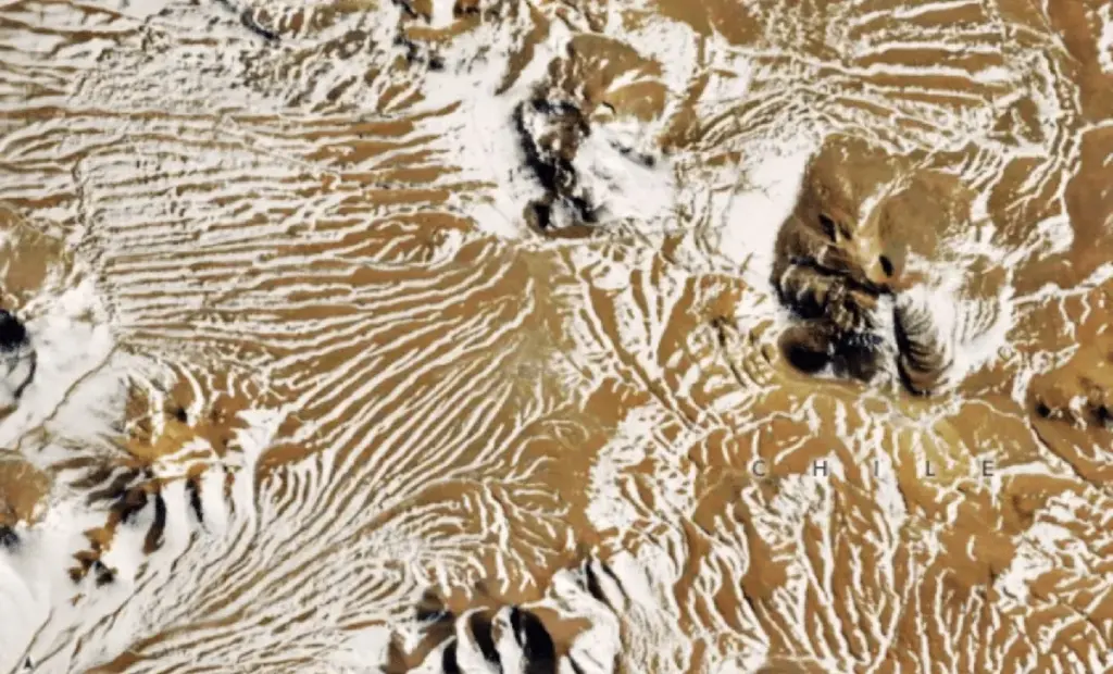 Proč se nejsušší poušť světa zasypala sněhem: Zatáčka v klimatu, která zastavila i teleskopy NASA