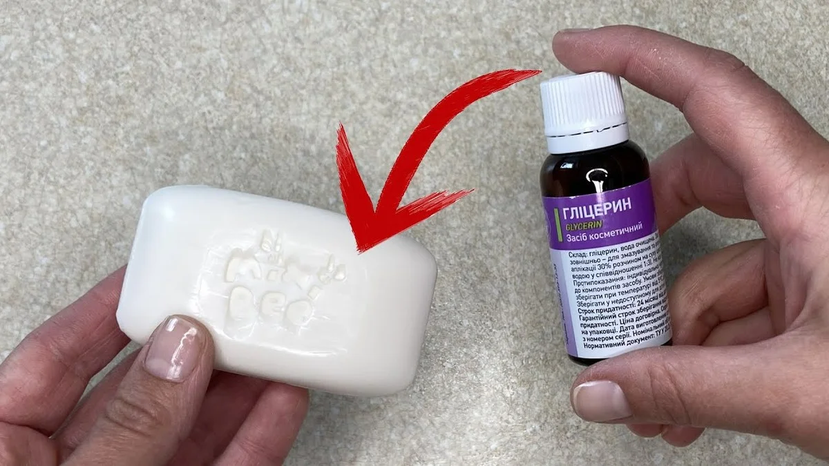 Proč zkušení uklízeči přidávají glycerin na lišty a jak to snižuje prach - image 2