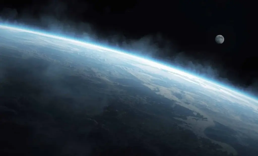 Vědci zjistili, proč měsíční prach po miliardy let uchovává stopy kyslíku a dusíku ze Země