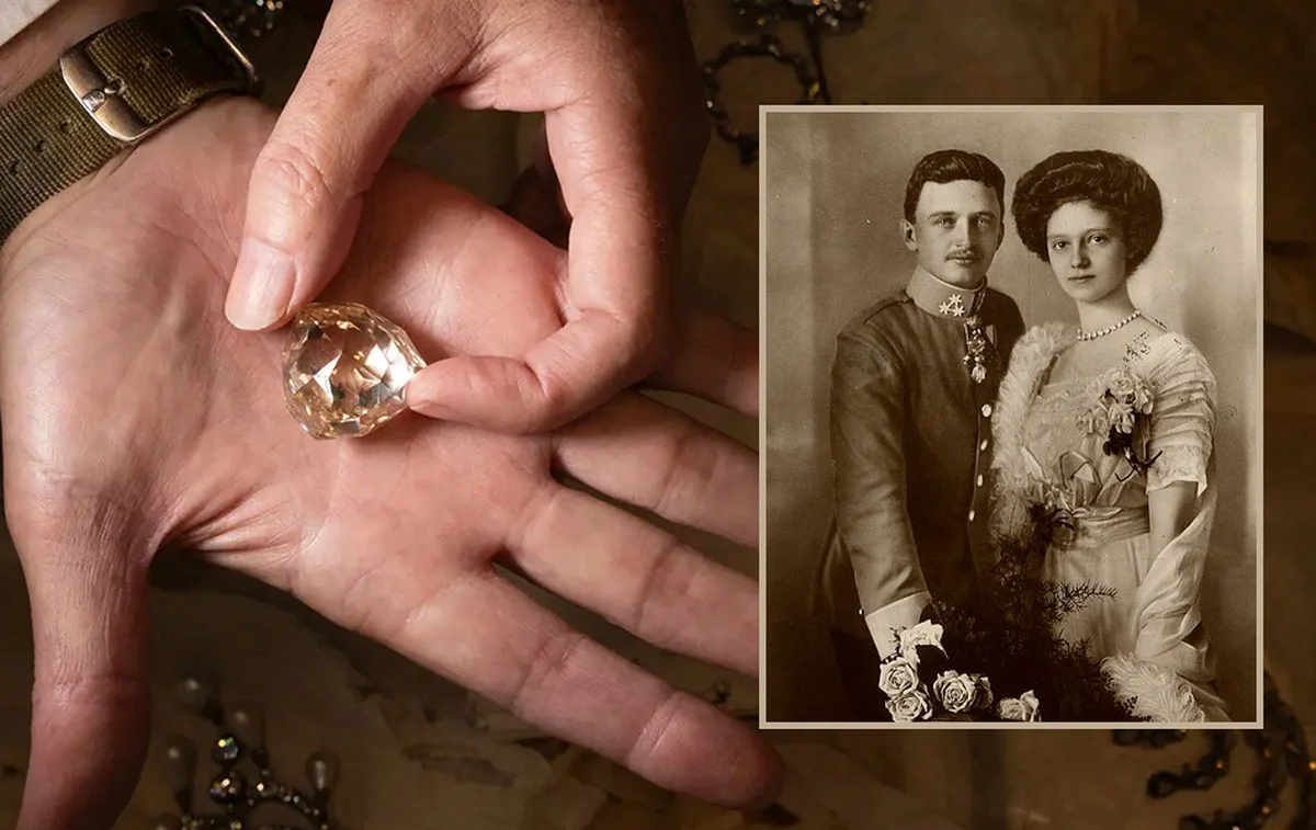 Kufr, který 100 let ležel v trezoru kanadské banky: Odhalil zmizelé habsburské korunovační klenoty, které už nikdo nečekal - image 2