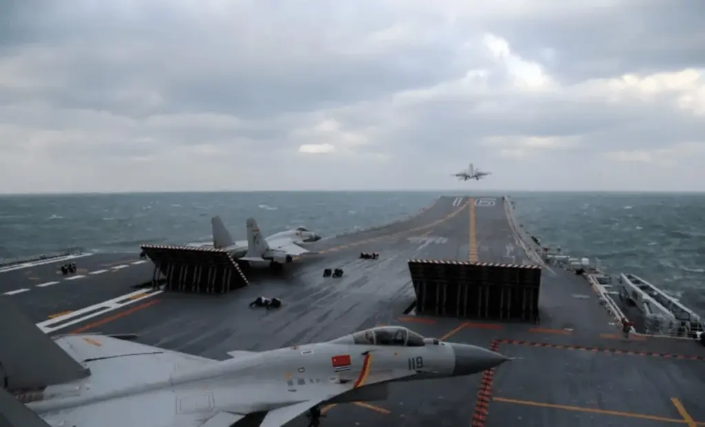 Pentagon: Čína připravuje "totální válku" po celém národě, integruje civilní a vojenské zdroje