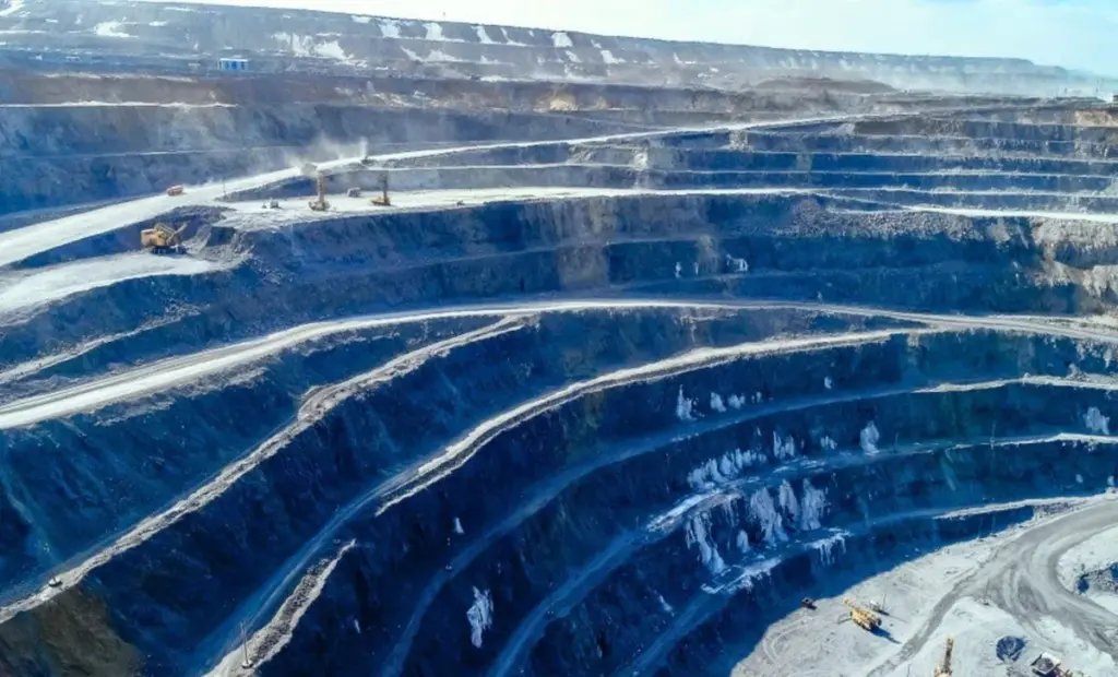 Proč Čína tiše zvýšila své lithiové rezervy o 10 procent a jak to zasáhne český trh