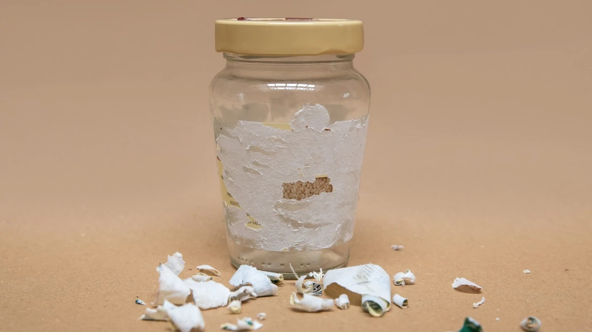 Jak se zbavit zaschlých etiket z plastů: Zázrak z kuchyně. - image 1