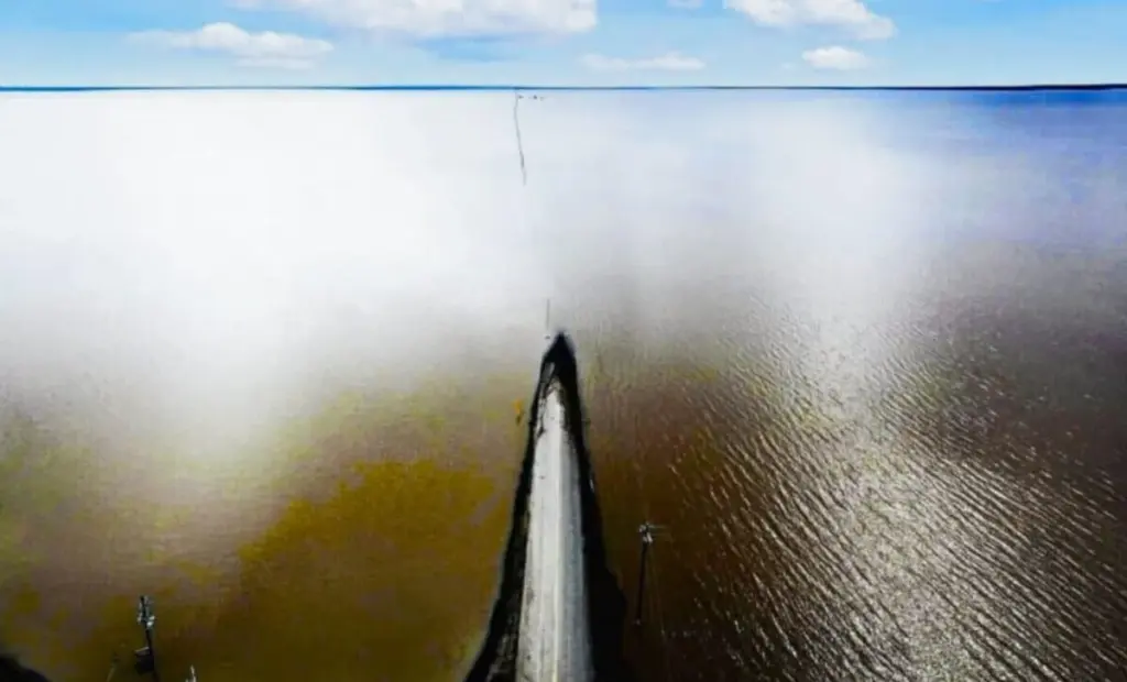 Po 130 letech ožilo ztracené jezero a přes noc pohřbilo statisíce akrů půdy