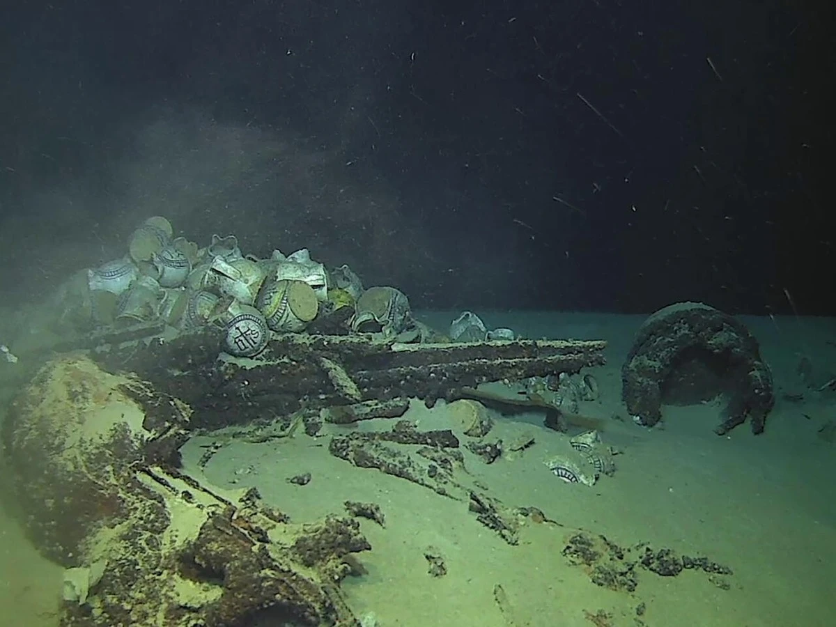 Potopil se je star 500 let: potopljen ladijski tovor ponuja redko časovno kapsulo najdeno na neverjetni globini - image 2