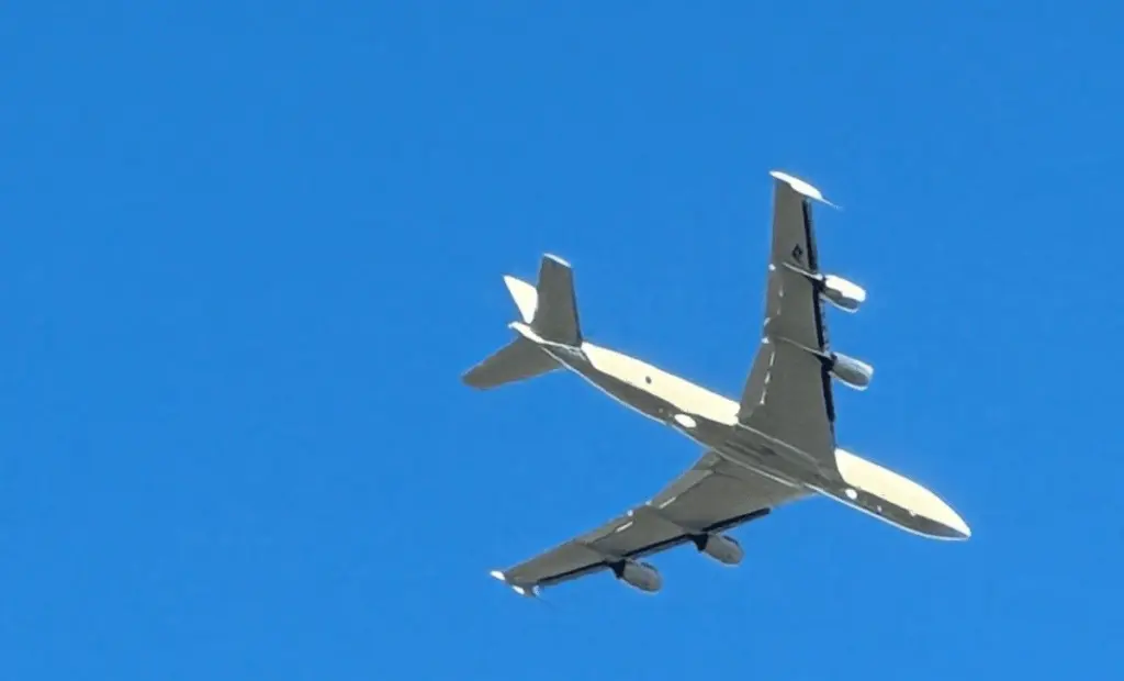 Tajemný "Letadlo zkázy" obletělo Kalifornii: Proč ho armáda potřebuje víc než kdy jindy