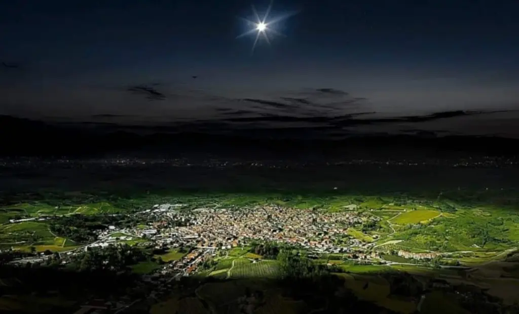 Na obloze se objeví 4000 „nebeských zrcadel“. Vědci bijí na poplach!